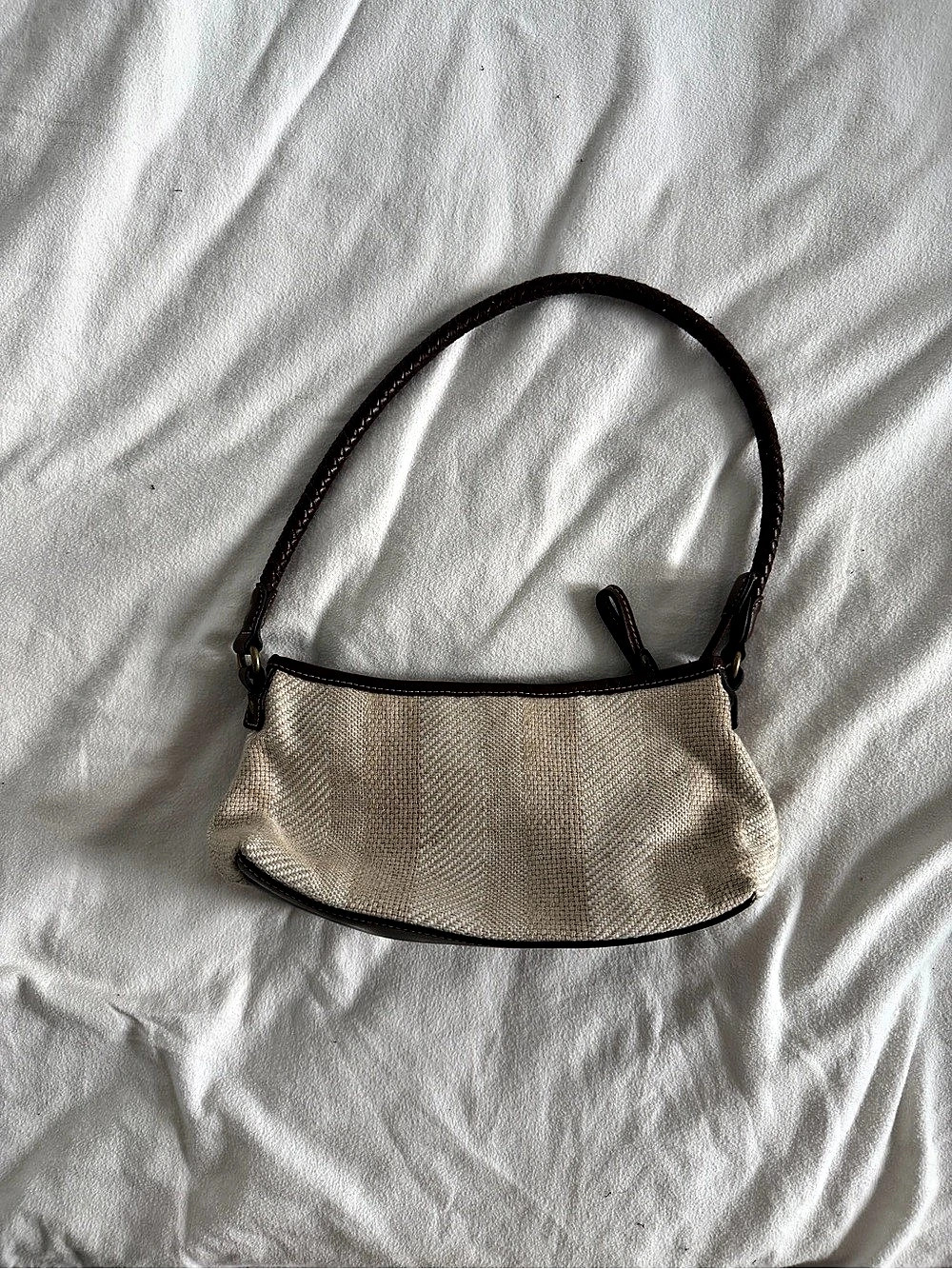 Relic Woven Straw Shoulder Bag in Beige & Brown